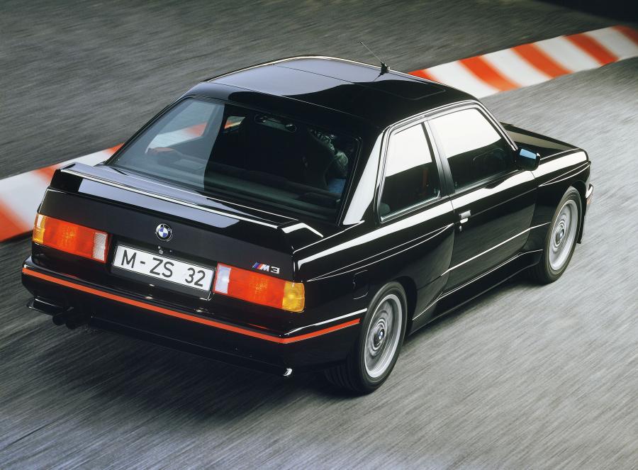  BMW M3 Coupe 1987 года  (фото 11 из 12)